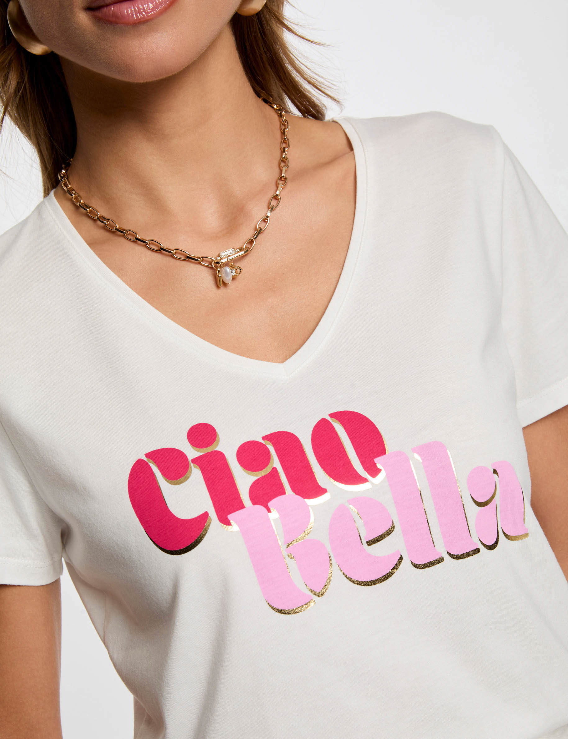 t shirt with message white women T-shirt with message white women