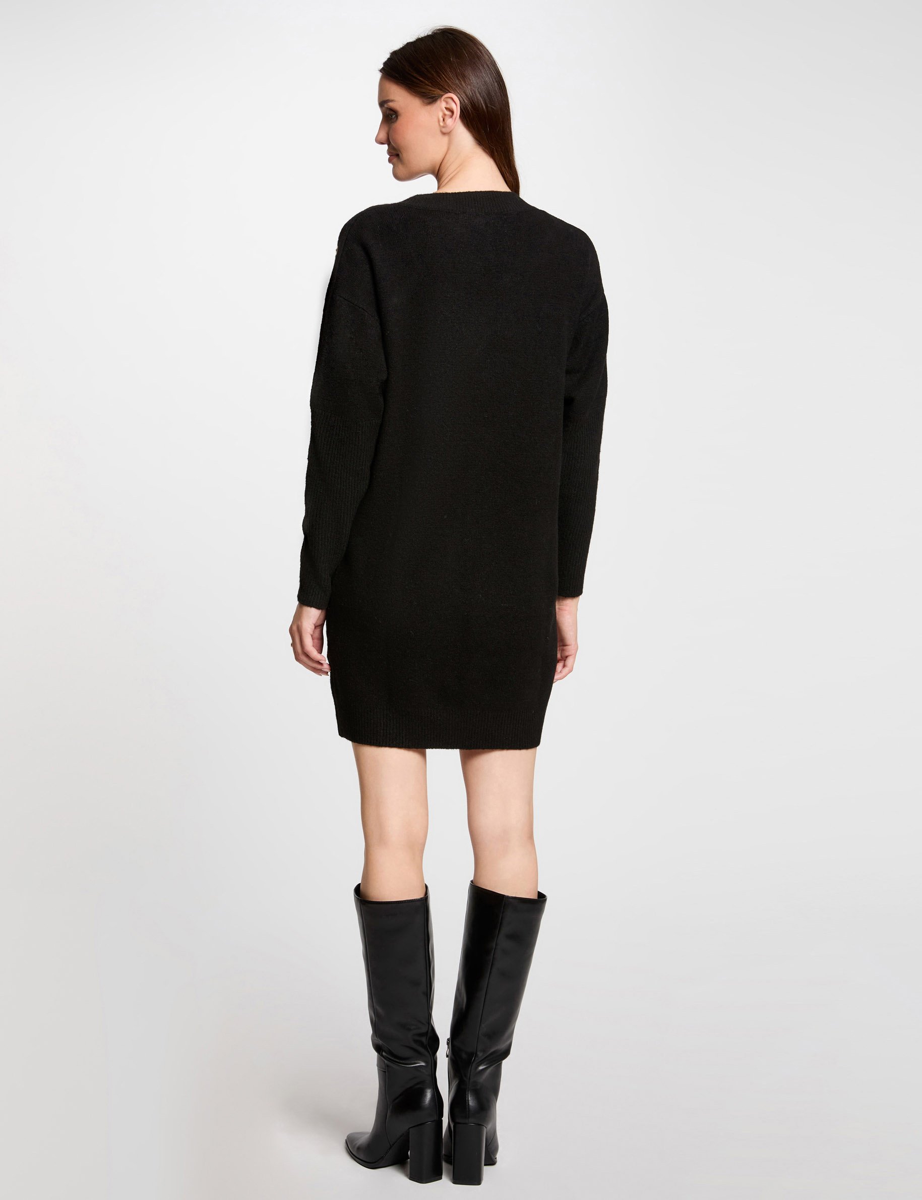 straight knitted dress eyelets black women Straight knitted dress eyelets black women