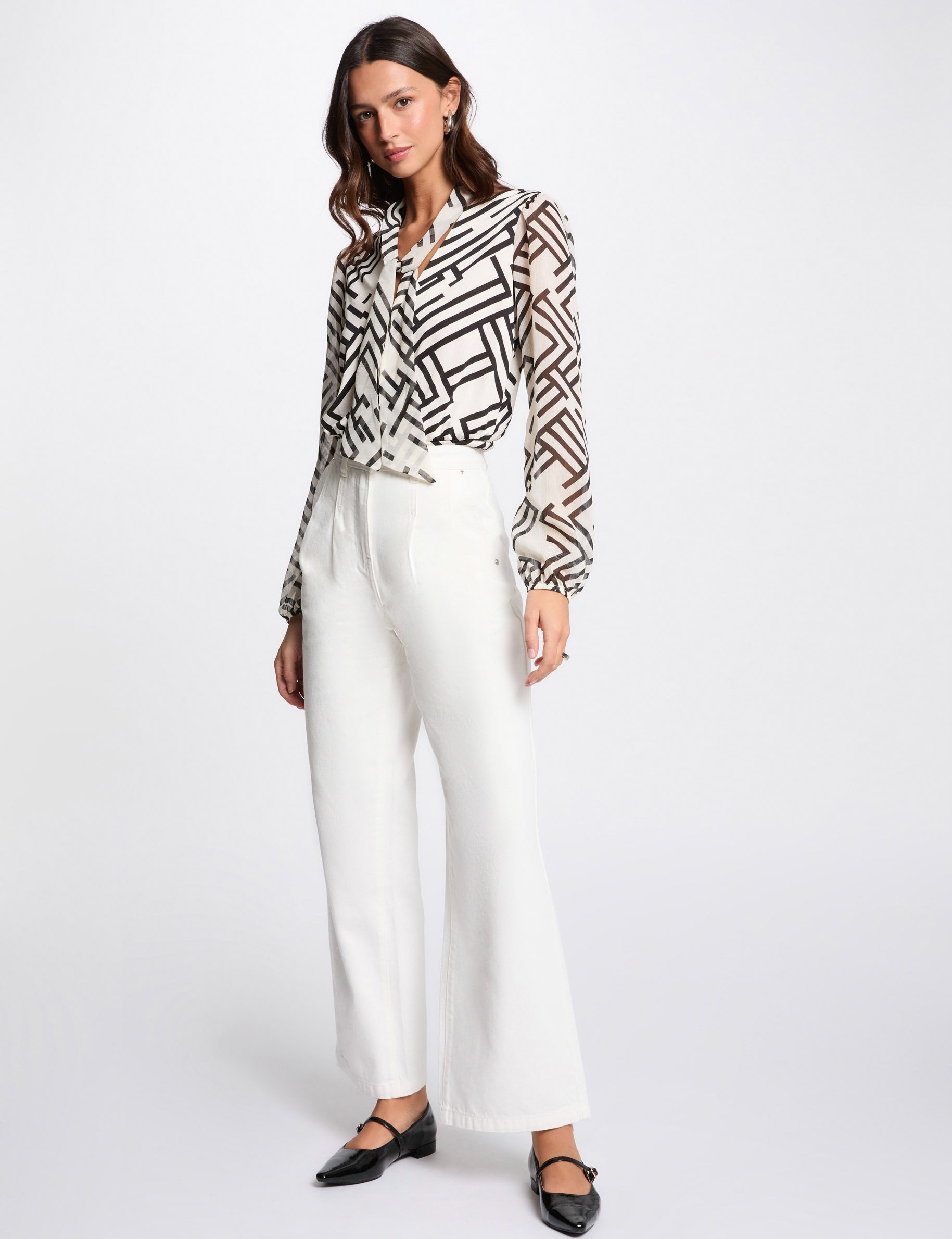 printed top long sleeves white women Printed top long sleeves white women