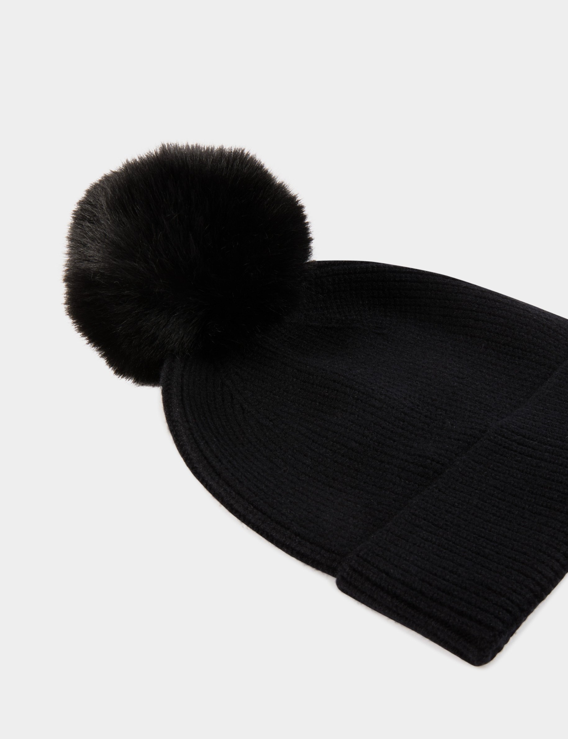 Beanie with patch black women