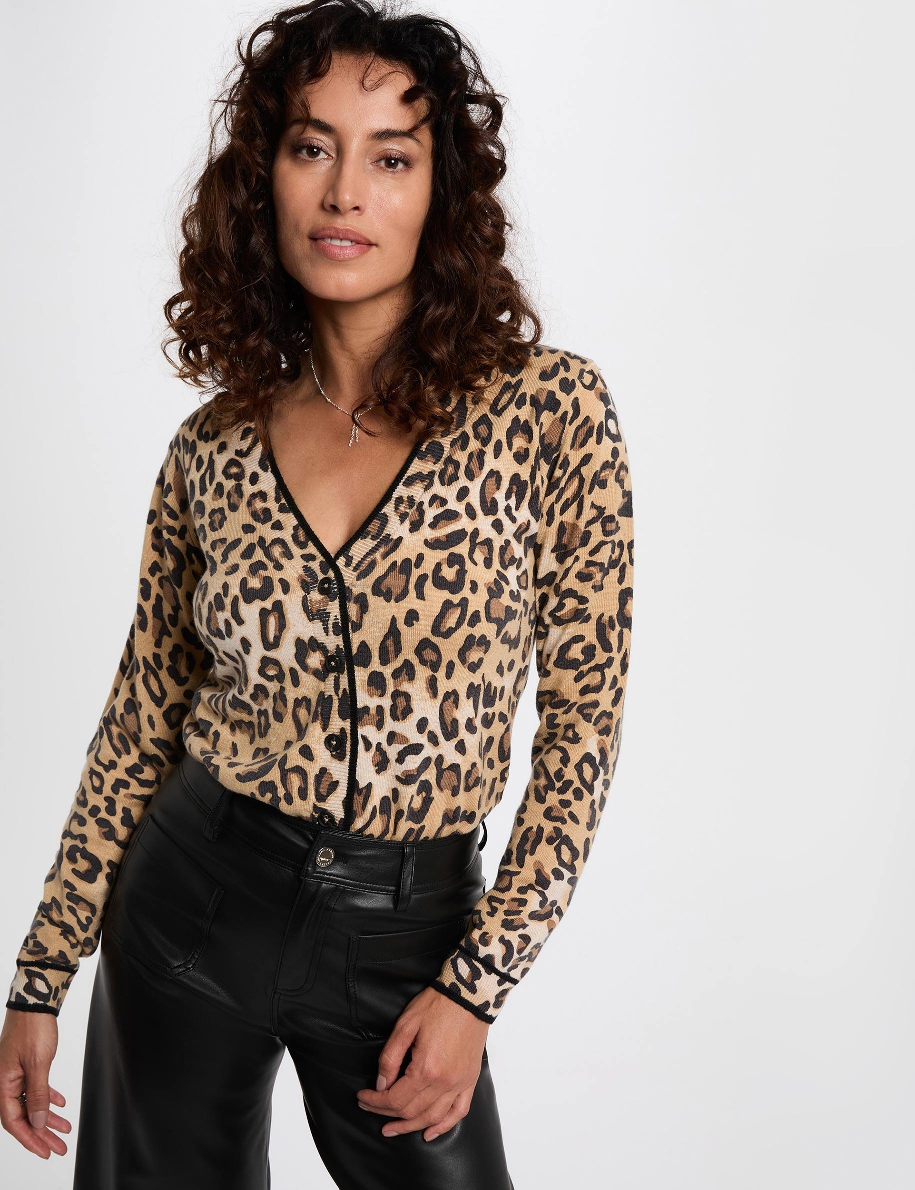 Gilet ajusté col rond sable femme