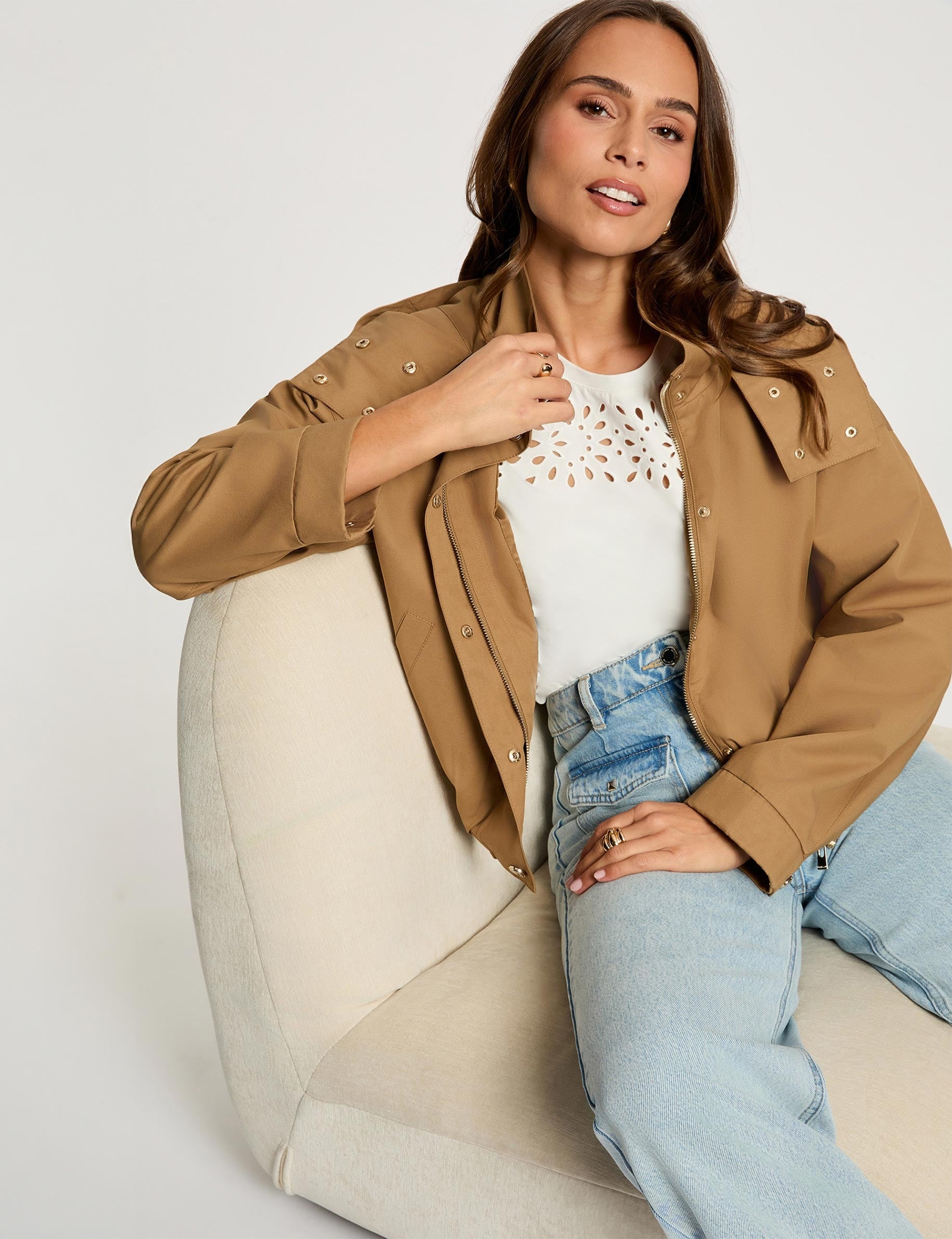 Cropped jacket with high neck camel women