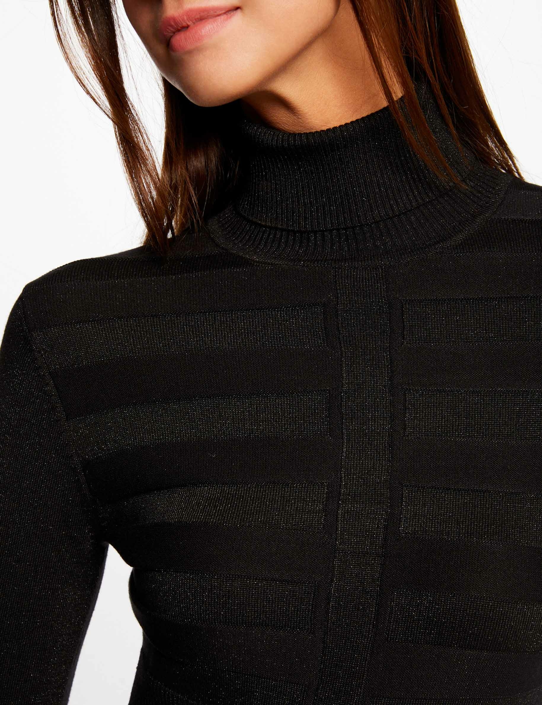 Long-sleeved jumper with turtleneck black ladies' Long-sleeved jumper with turtleneck black ladies'