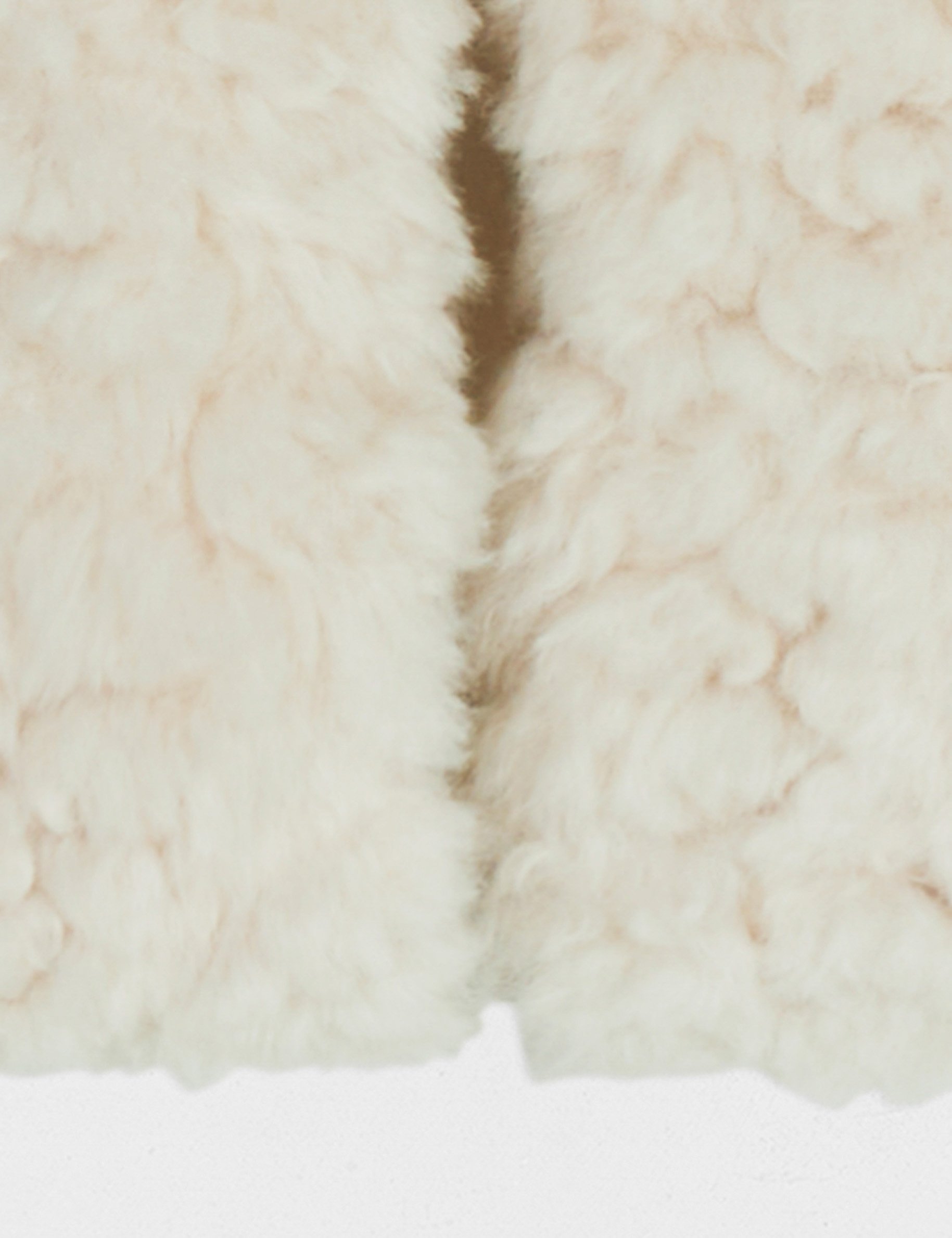 Faux fur gilet ivory women