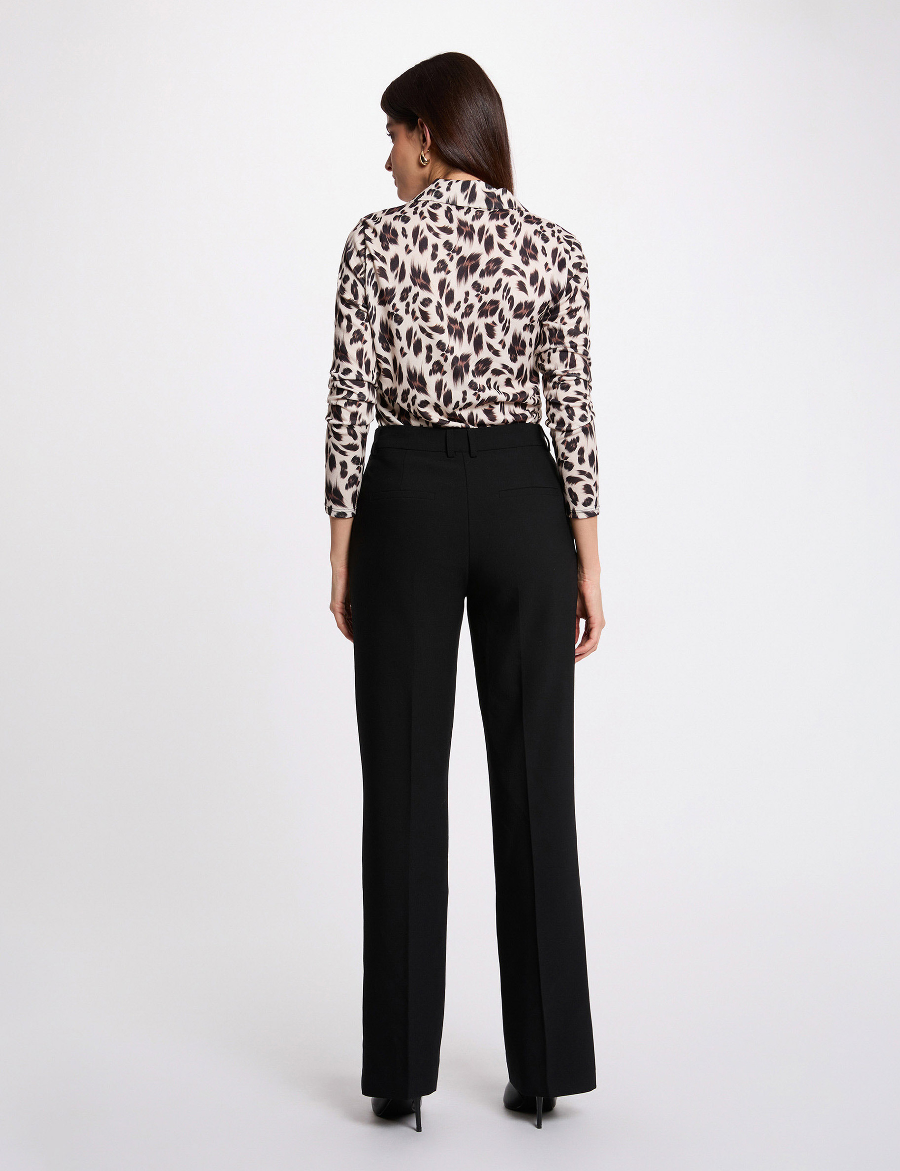 Lightweight knit with a lapel collar multicolor women