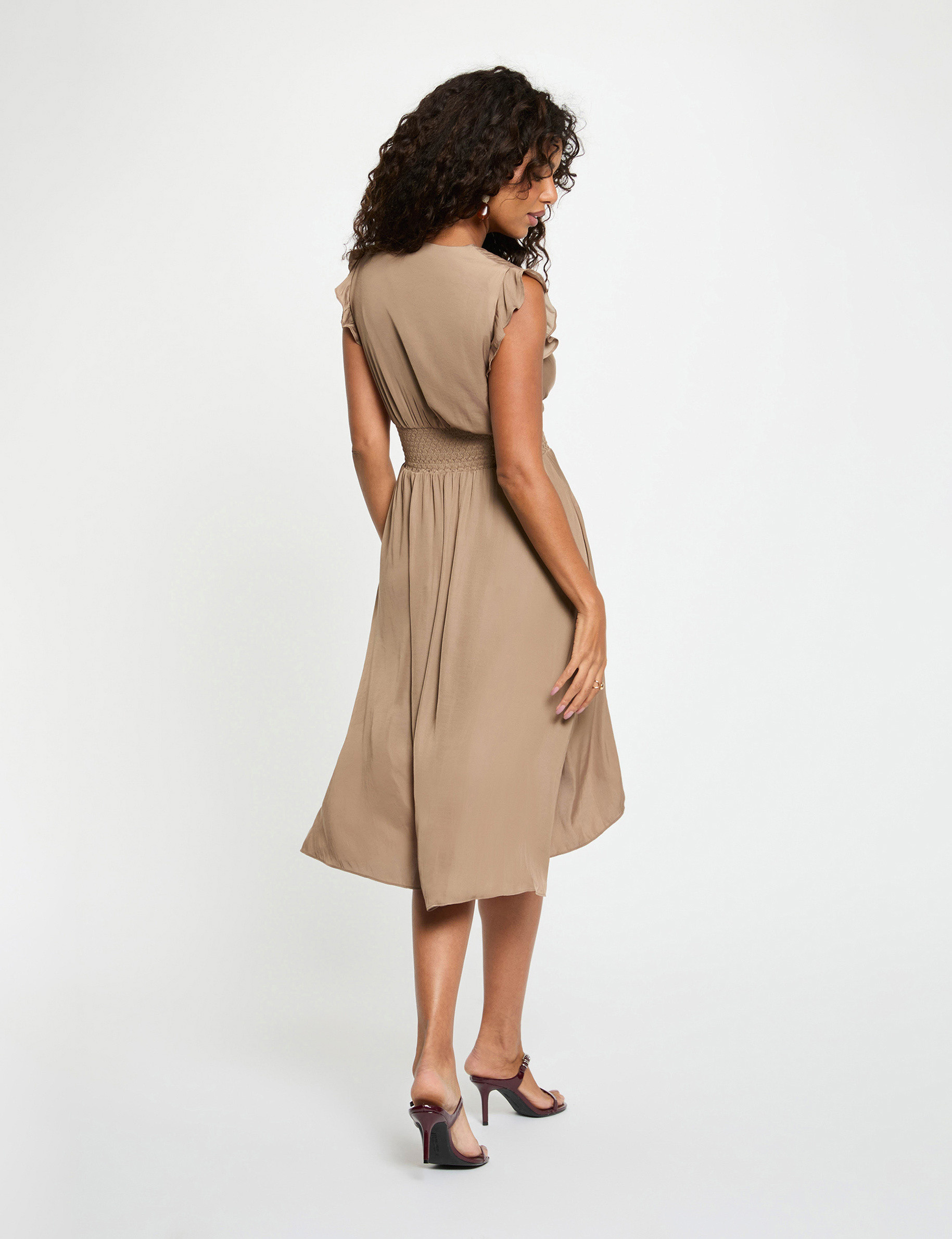 Sleeveless loose straight dress taupe women