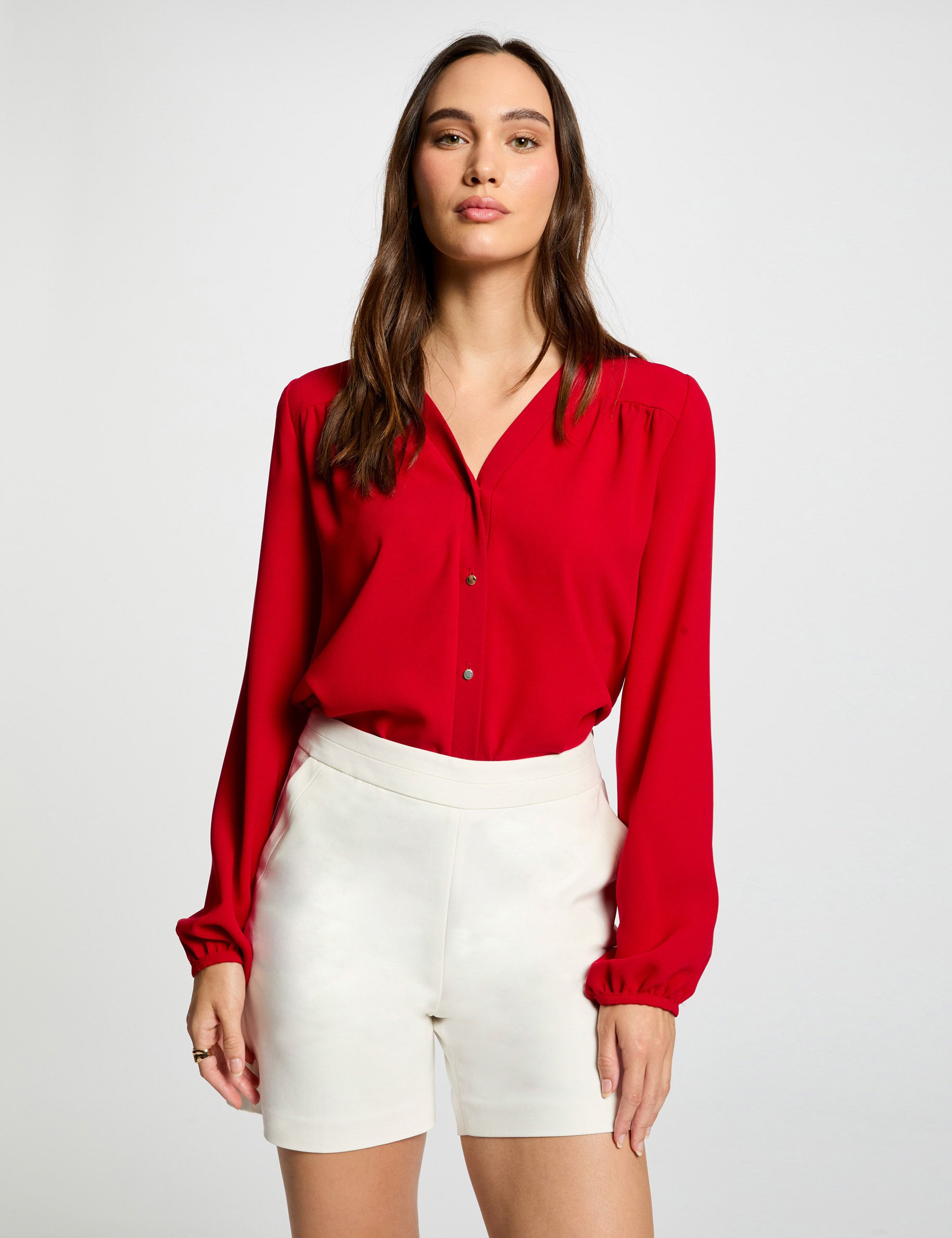 high waisted straight shorts with darts ecru women High-waisted straight shorts with darts ecru women