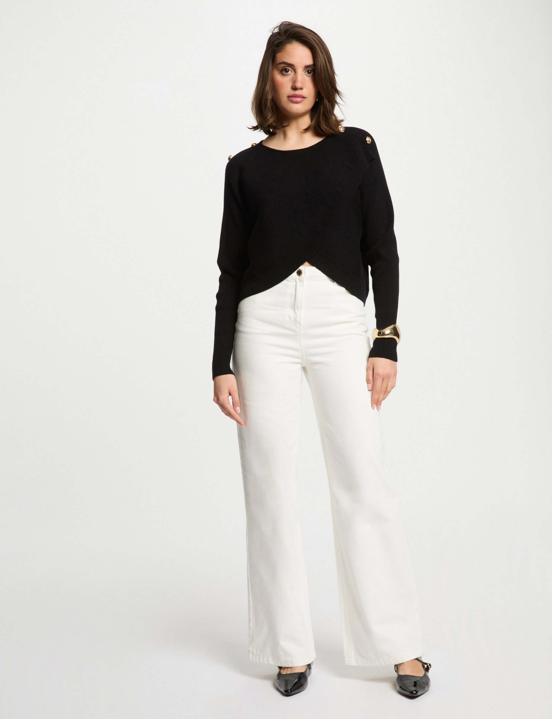 jumper round neck and buttons black women Jumper round neck and buttons black women