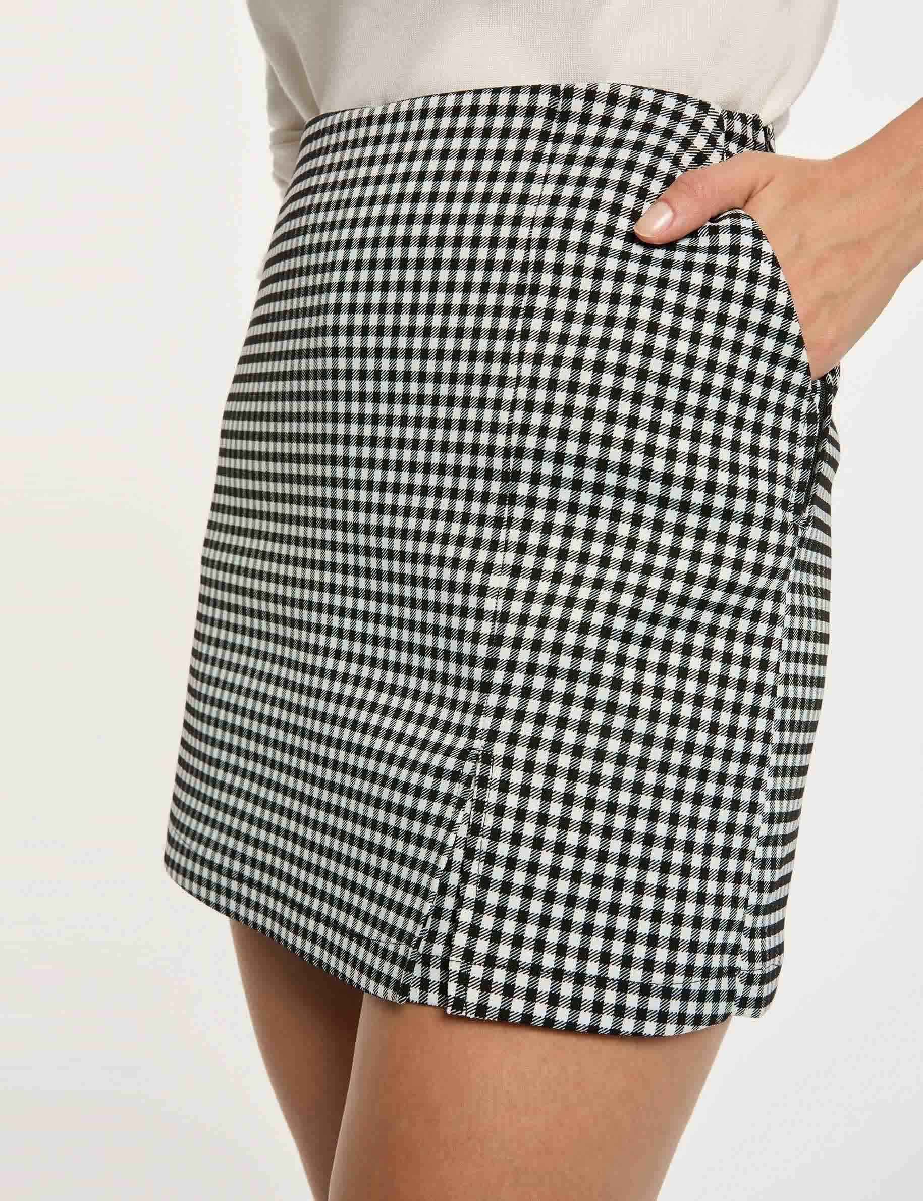 jupe courte ajustee noir femme Jupe courte ajustée noir femme