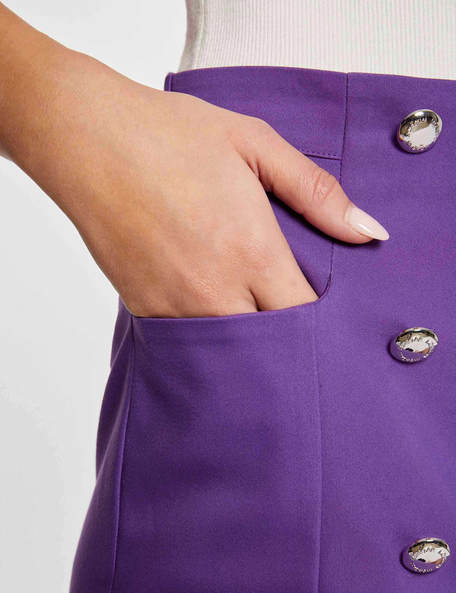 Straight city shorts with buttons dark purple ladies'