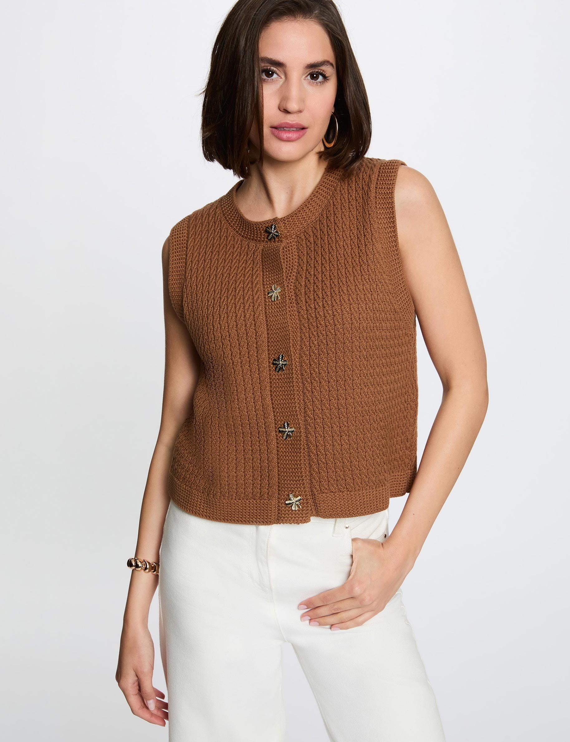 Sleeveless sweater camel women