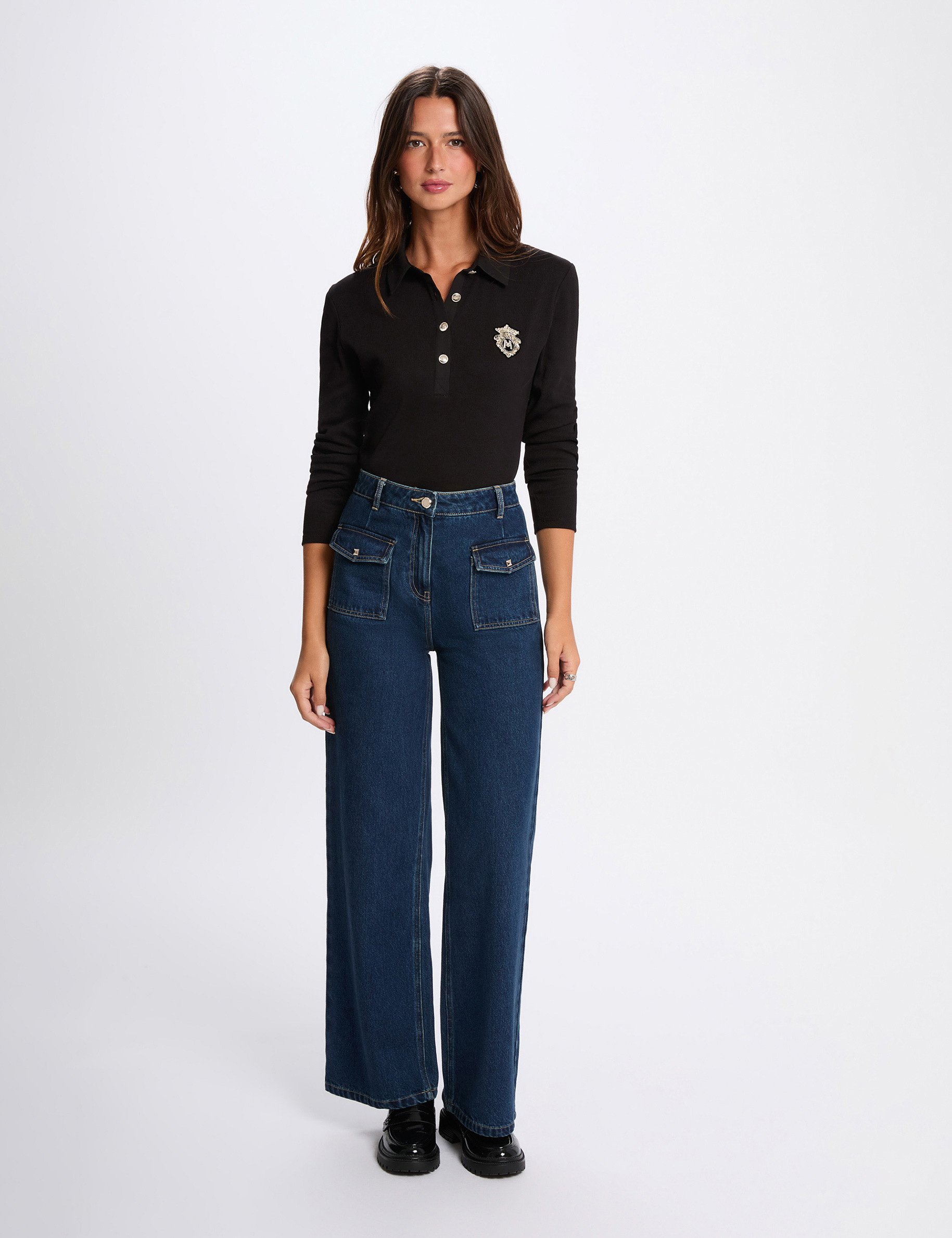 Fitted knit with folded collar black women