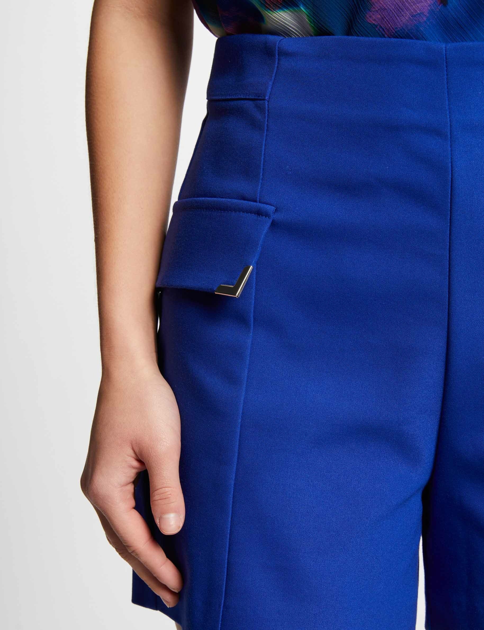 fitted shorts with flaps electric blue women Fitted shorts with flaps electric blue women