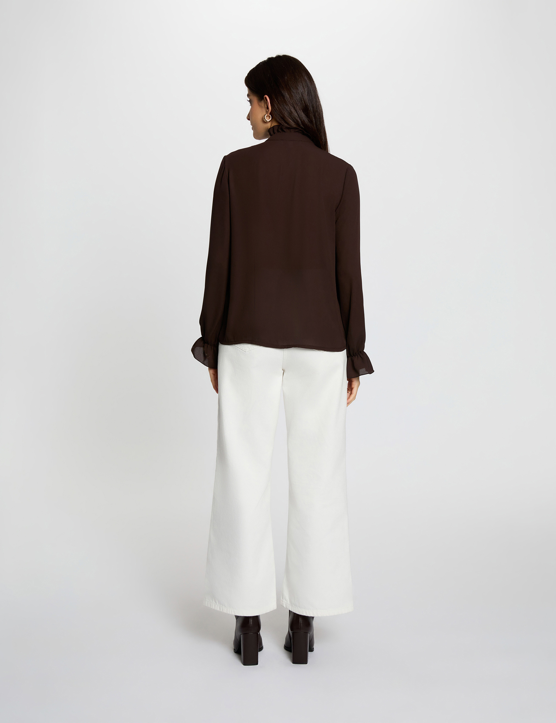 Fitted blouse with V-neck dark brown women