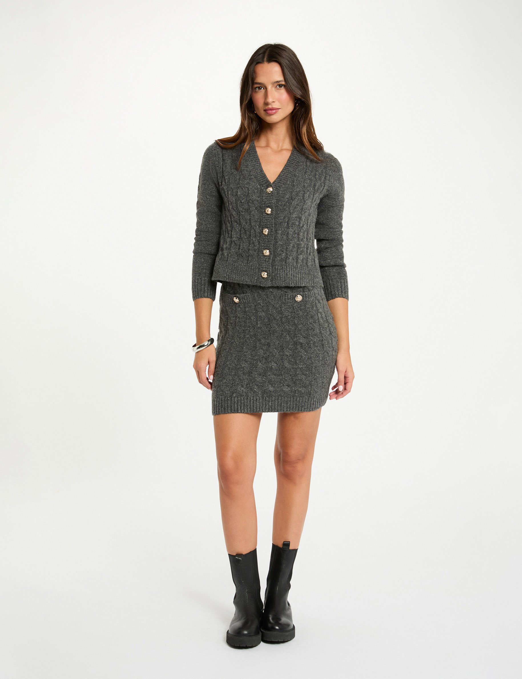 robe courte cintree gris fonce femme Robe courte cintrée gris foncé femme