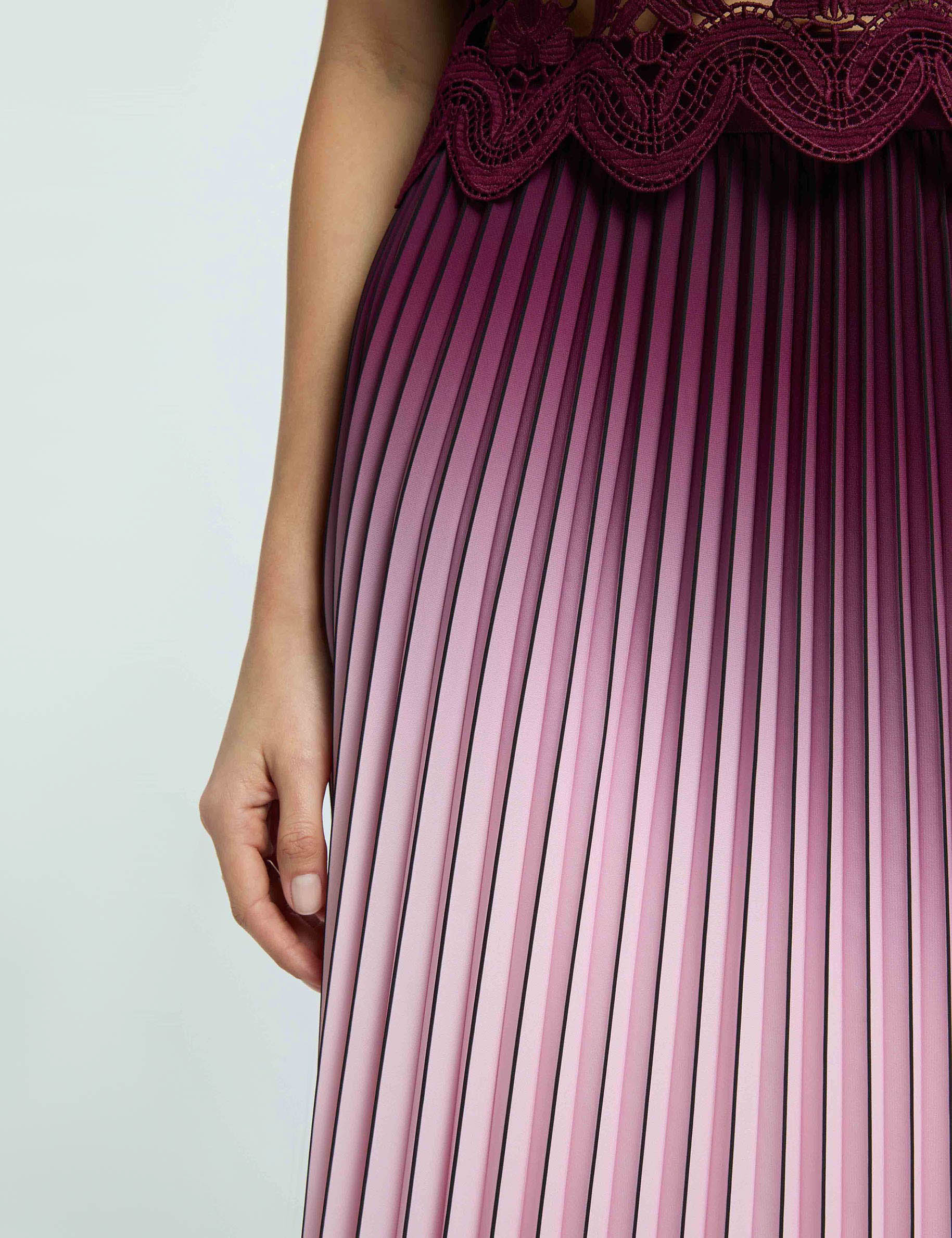 Maxi pleated skirt plum women