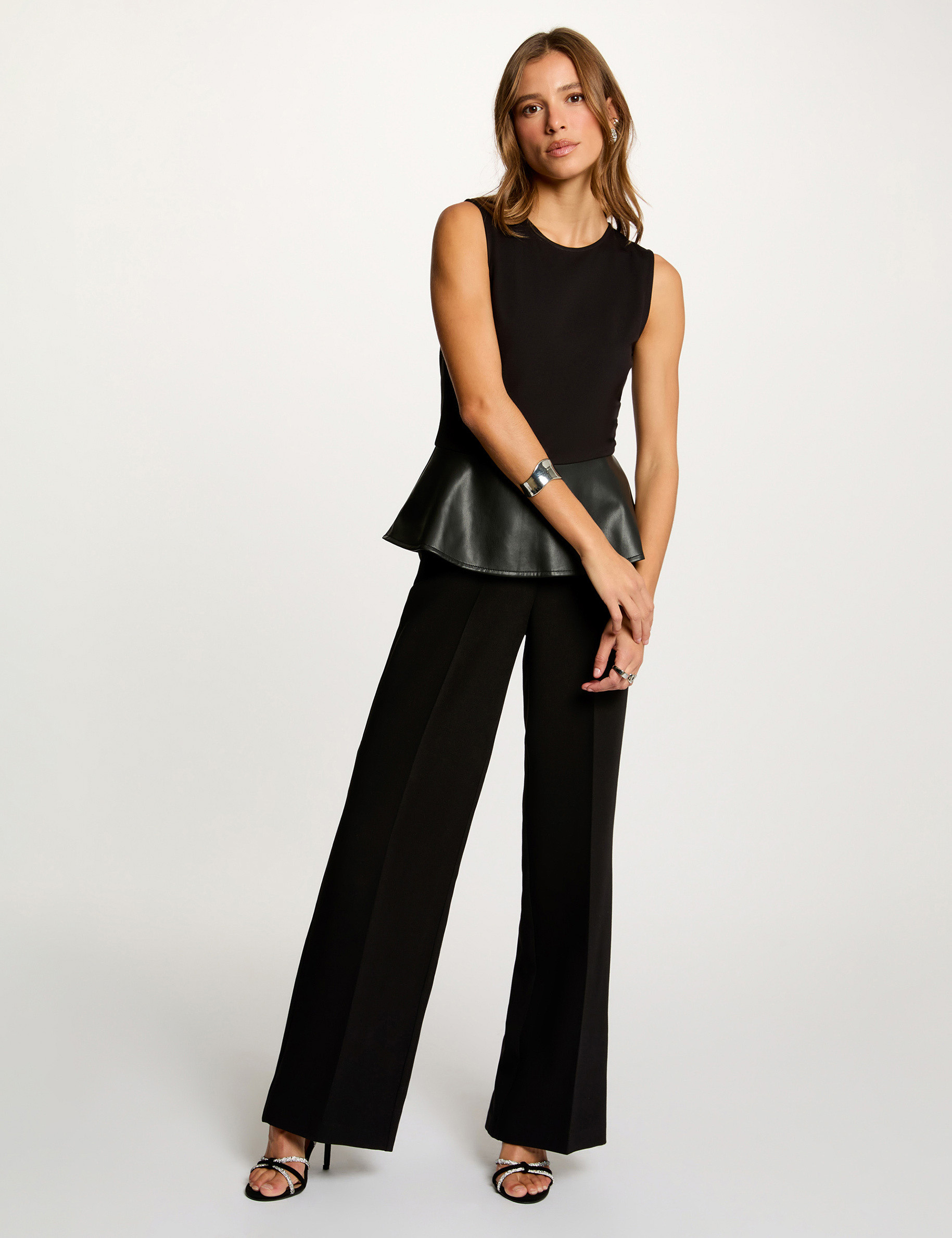 Fitted faux leather t-shirt black women