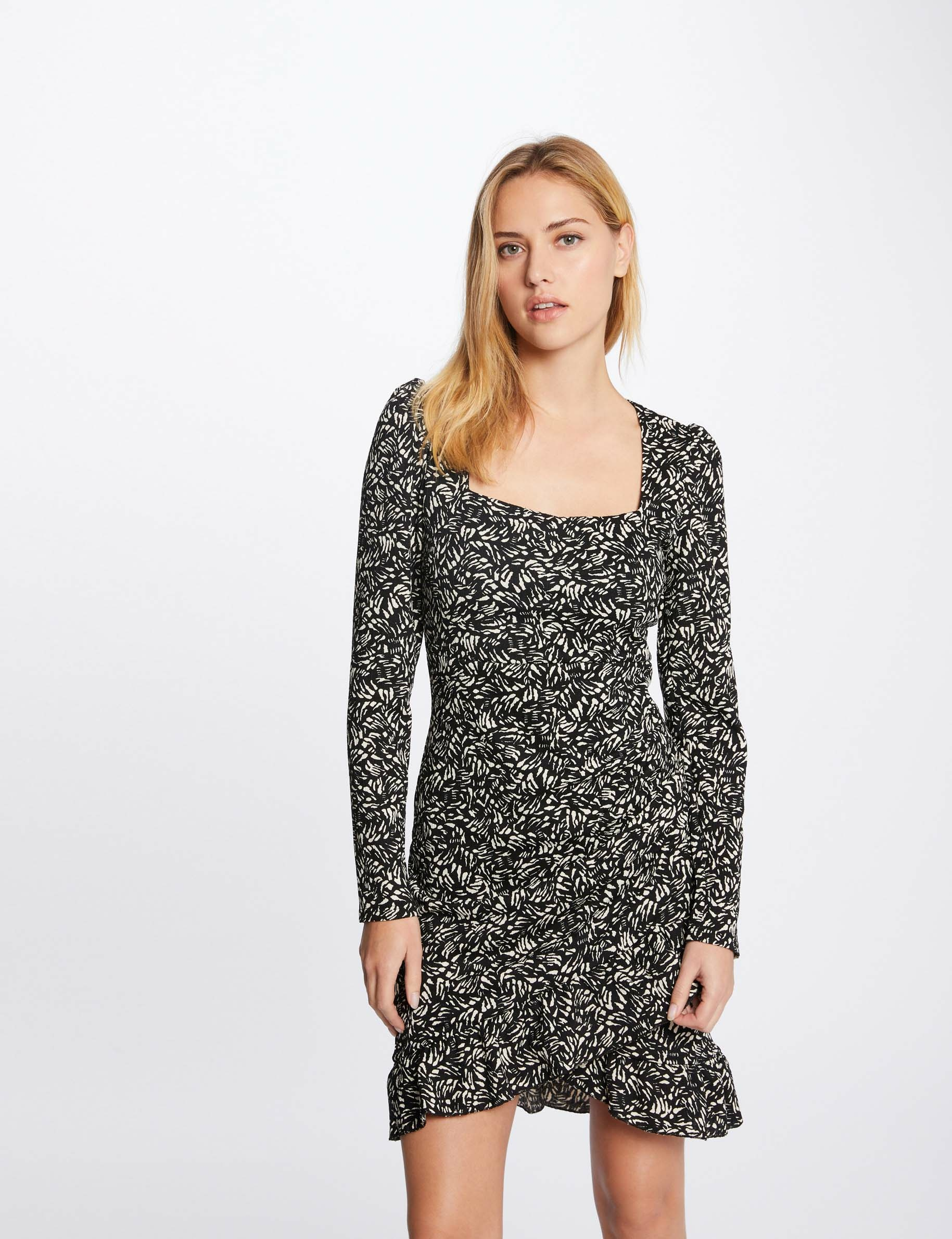 Draped fitted dress abstract print black ladies'