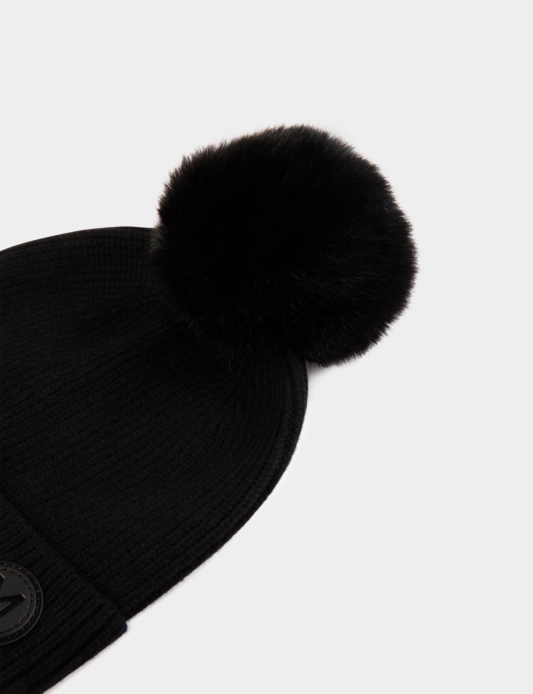 Beanie with patch black women